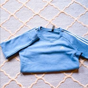 NWOT Medium Vintage Adidas Sweatshirt (women’s)